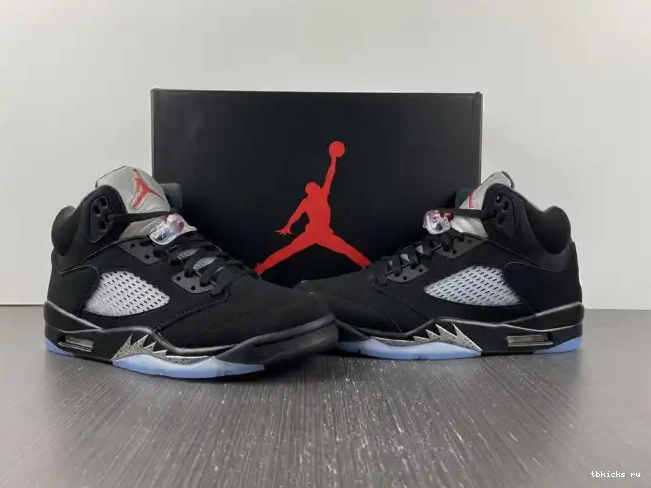 Reps TB Jordan Black Retro Metallic 845035-003 (2016) 5 0517